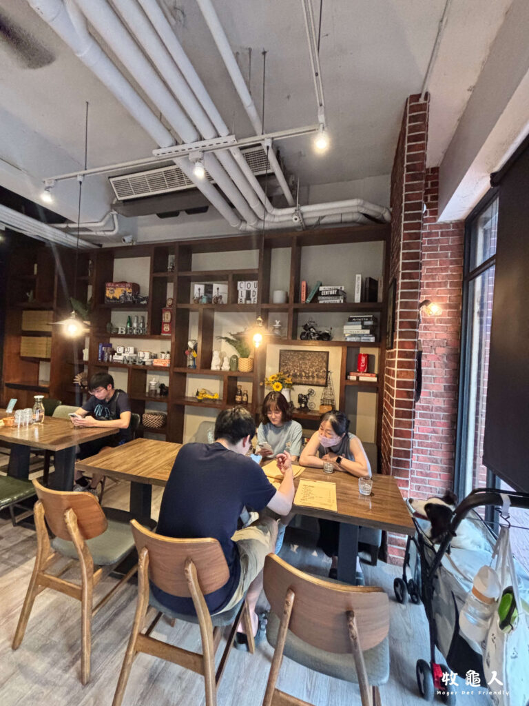 苗栗【Could be café 庫比咖啡】-環境